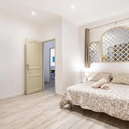 Apartamento L'haussmannien - Standing - Hypercentre Toulon